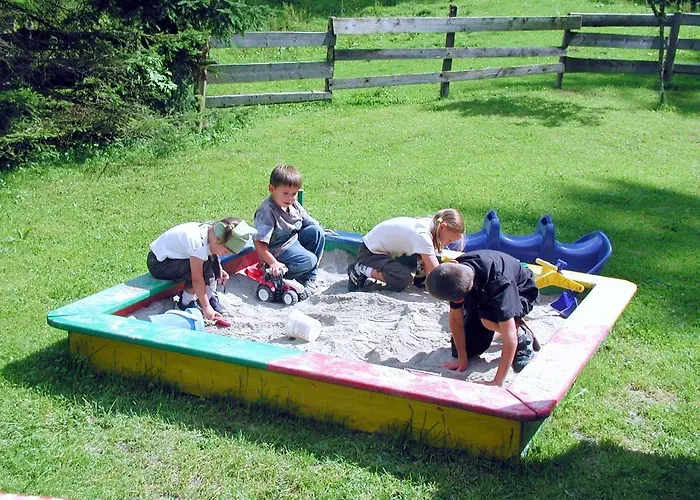 Almstueberl - Schiestl's Ferienhuetten マイヤーホーフェン